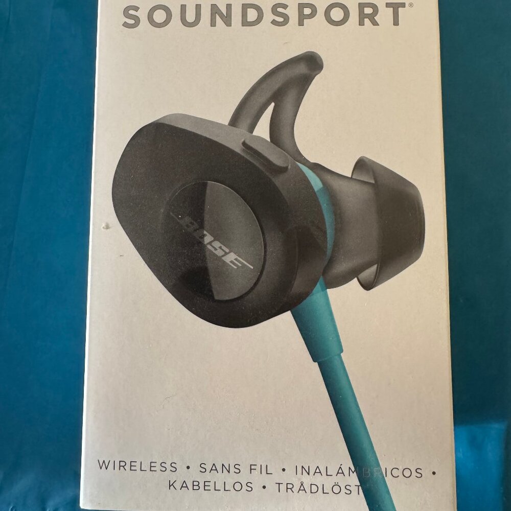 Bose SoundSport Wireless Headphones 761529-0020/Aqua/ALL ITEMS IN ORIGINAL BOX!